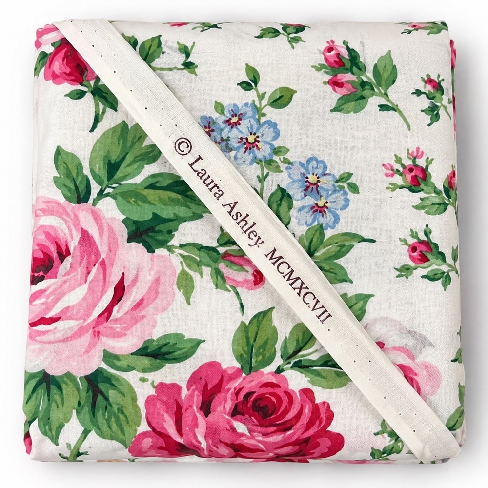 Laura Ashley Clarissa Vintage New Fabric Roses 7.4 yards 1997 Cottagecore Chic